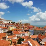 Апартаменты Charming For A Great In