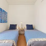 Апартаменты Charming For A Great In