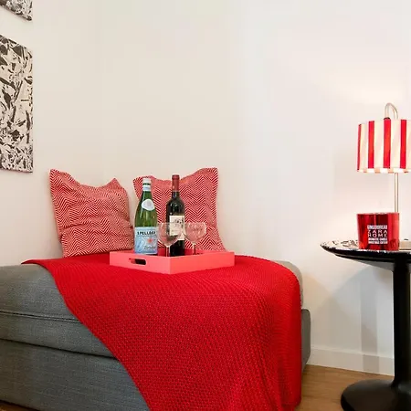 Charming For A Great In Apartment Lisbon