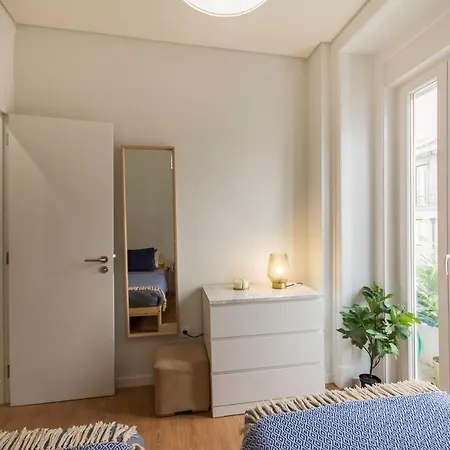 Charming For A Great In * Lisbon