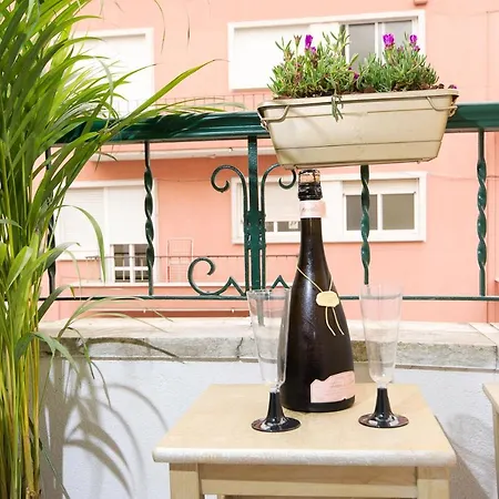 Daire Charming For A Great In Lisboa