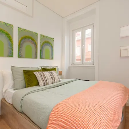 Charming For A Great In Lisbona