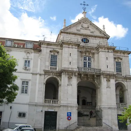 Charming For A Great In Lisbona